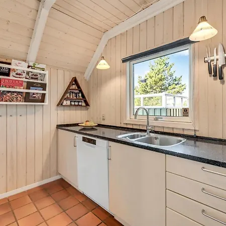 Nice In Blvand With 3 Bedrooms And Wifi Holiday home Blavand